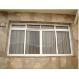 janela basculante alumínio Vila Mazzei