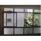 janela para lavanderia de apartamento Casa Verde