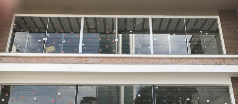 Cortinas de Vidro para Varanda Instituto da Previdência - Cortina de Vidro M2