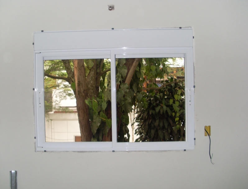 Instalação de Esquadria de Alumínio para Vidro Vila Marisa Mazzei - Esquadria de Alumínio com Vidro Verde