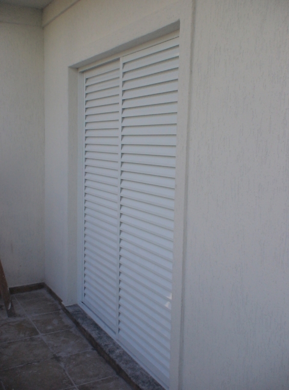 Porta de Alumínio para Banheiro de Correr Raposo Tavares - Porta de Correr Alumínio Branco