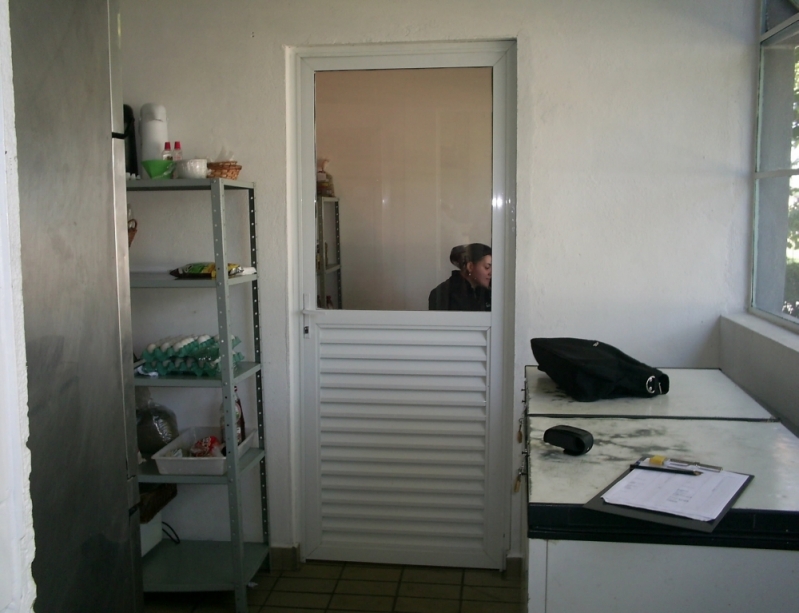 Porta de Cozinha Alumínio Branco Pinheiros - Porta de Correr de Alumínio Branco 2 Folhas