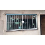 cotação de janela de alumínio branco com grade Vila Marcelo