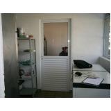 porta de cozinha alumínio branco Jurubatuba